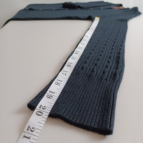 Danier Black Cable Knit Cardigan - Picture 10 of 15